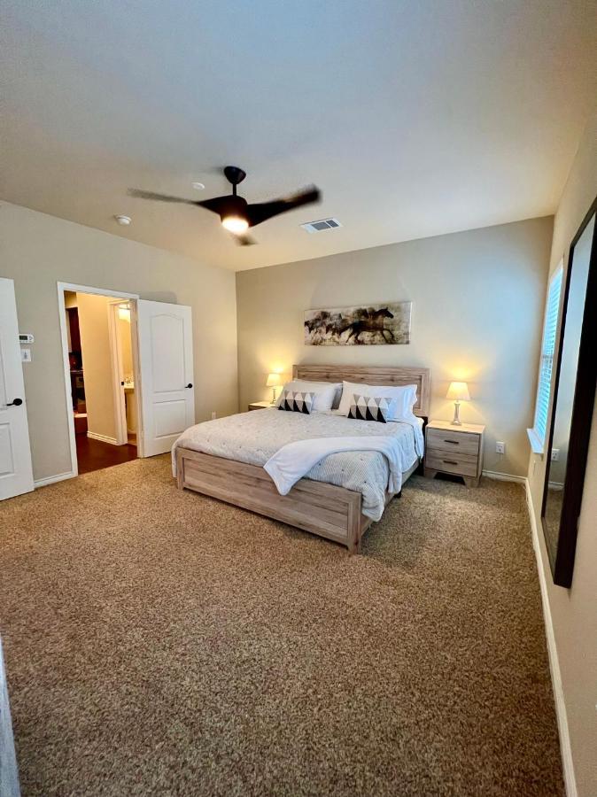 Luxury Legacy West Townhouse Villa Plano Luaran gambar