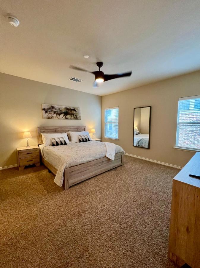 Luxury Legacy West Townhouse Villa Plano Luaran gambar